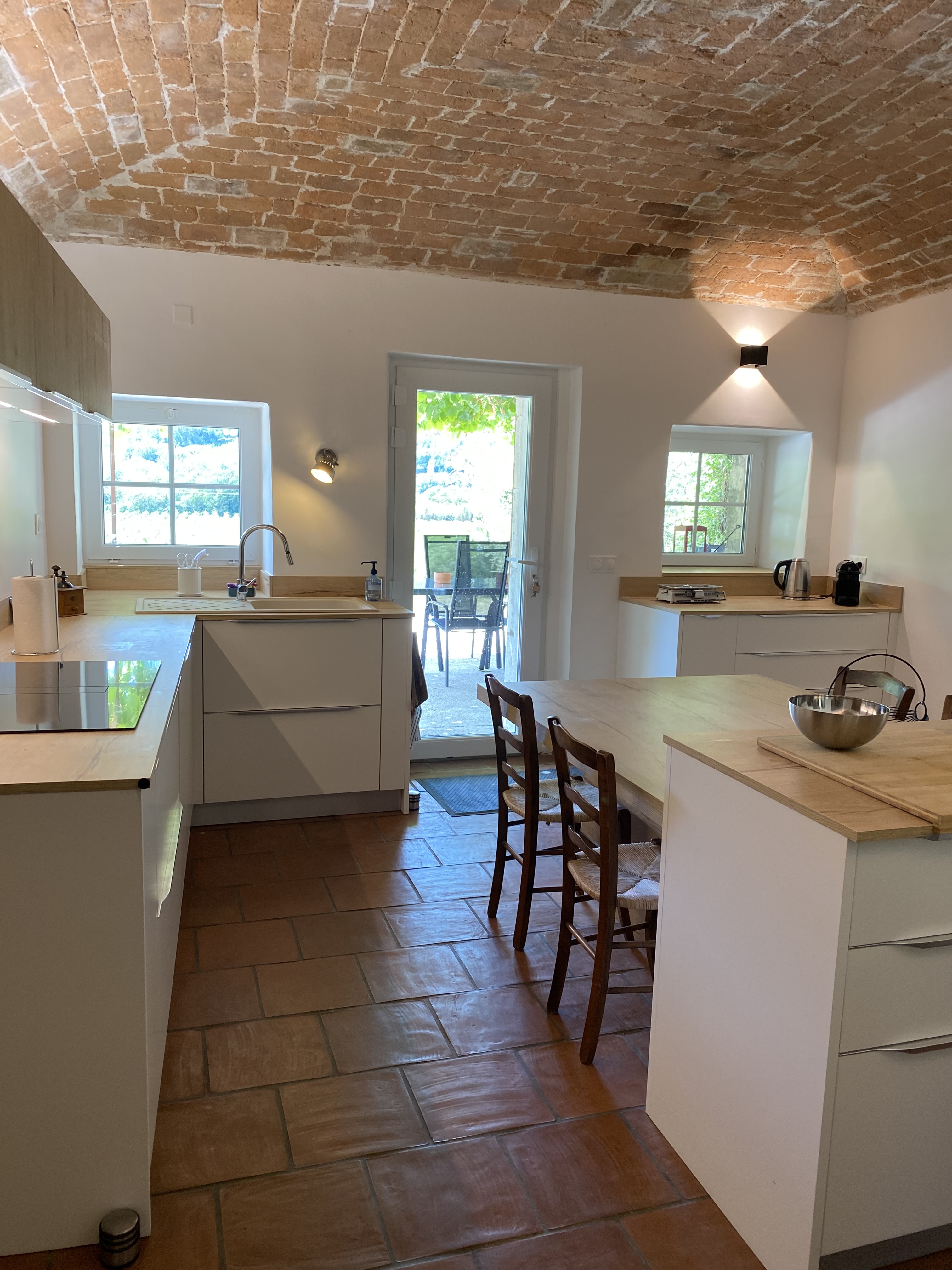 Cuisine neuve entièrement équipée du Gîte Le Marquet