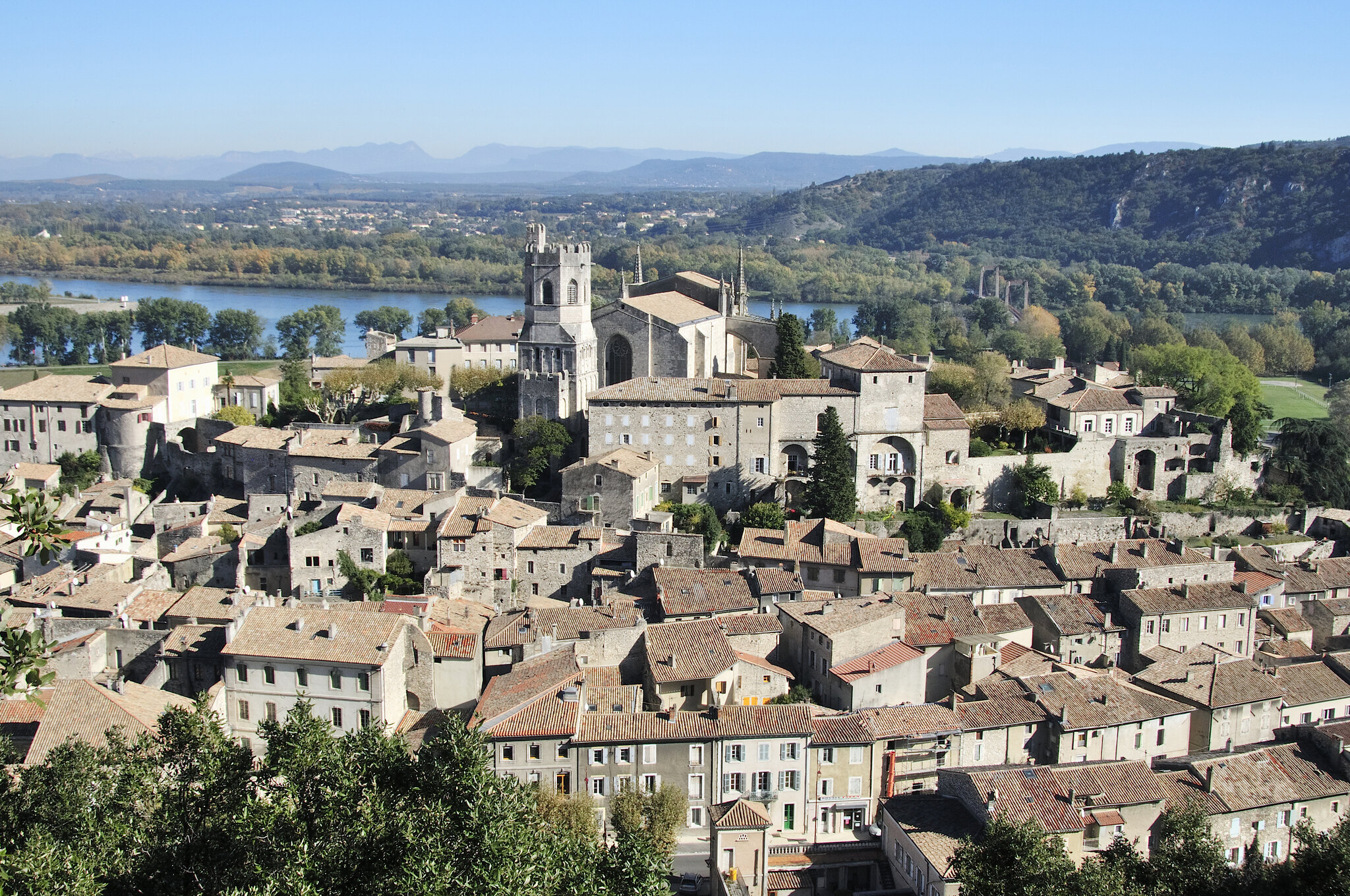 Village médiéval de Viviers en Ardèche